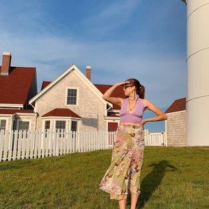 Meet your Posher, Emily